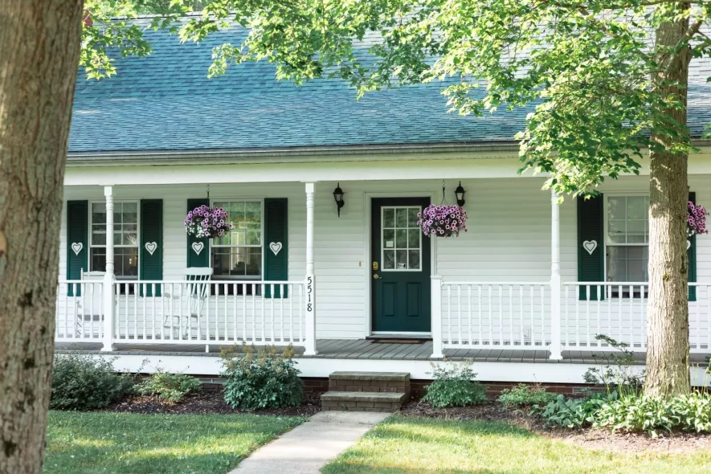 Cottage front.